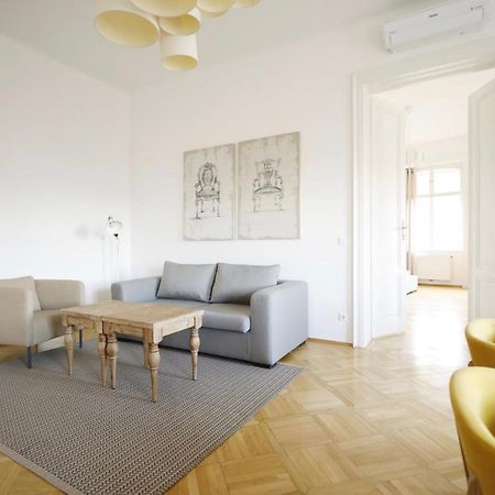 Heymi Apartments Oper Vienna Exterior photo
