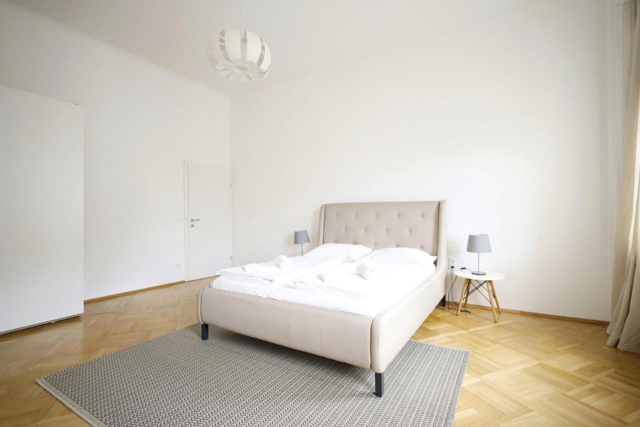 Heymi Apartments Oper Vienna Exterior photo