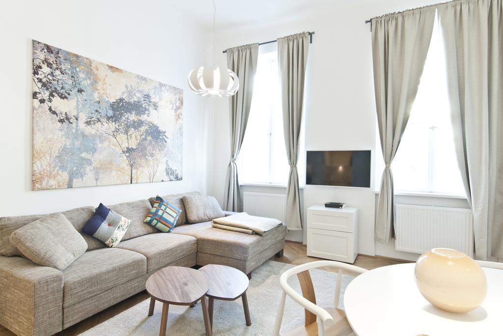 Heymi Apartments Oper Vienna Exterior photo